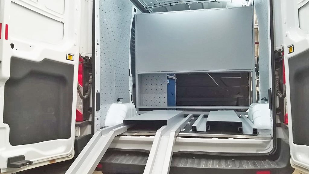 Taller movil - oficina movil - equipamiento para camioneta