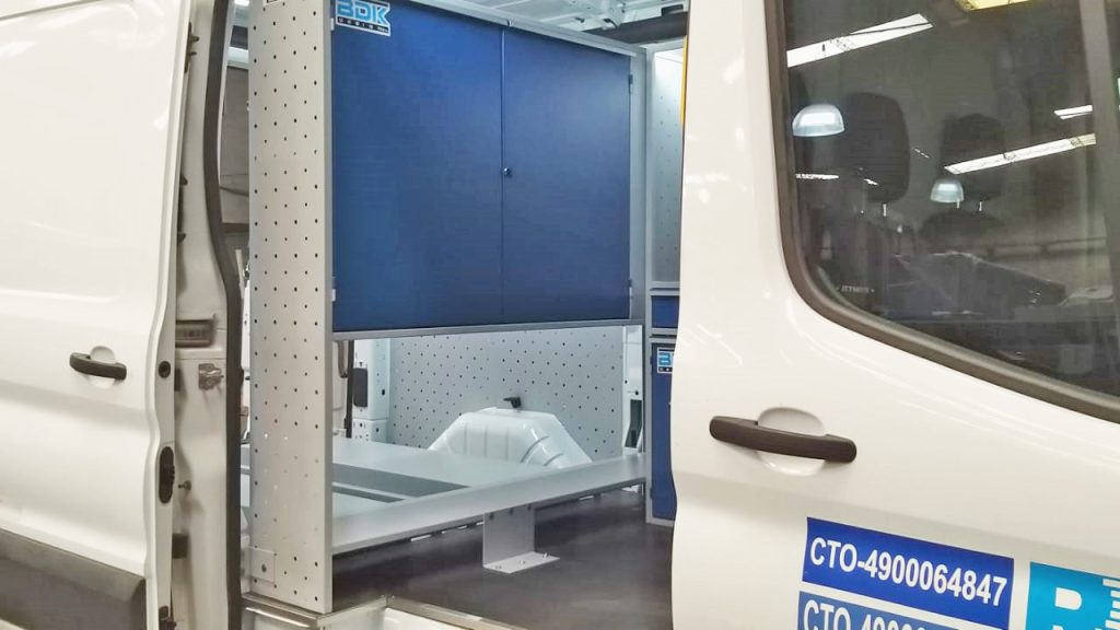 Taller movil - oficina movil - equipamiento para camioneta