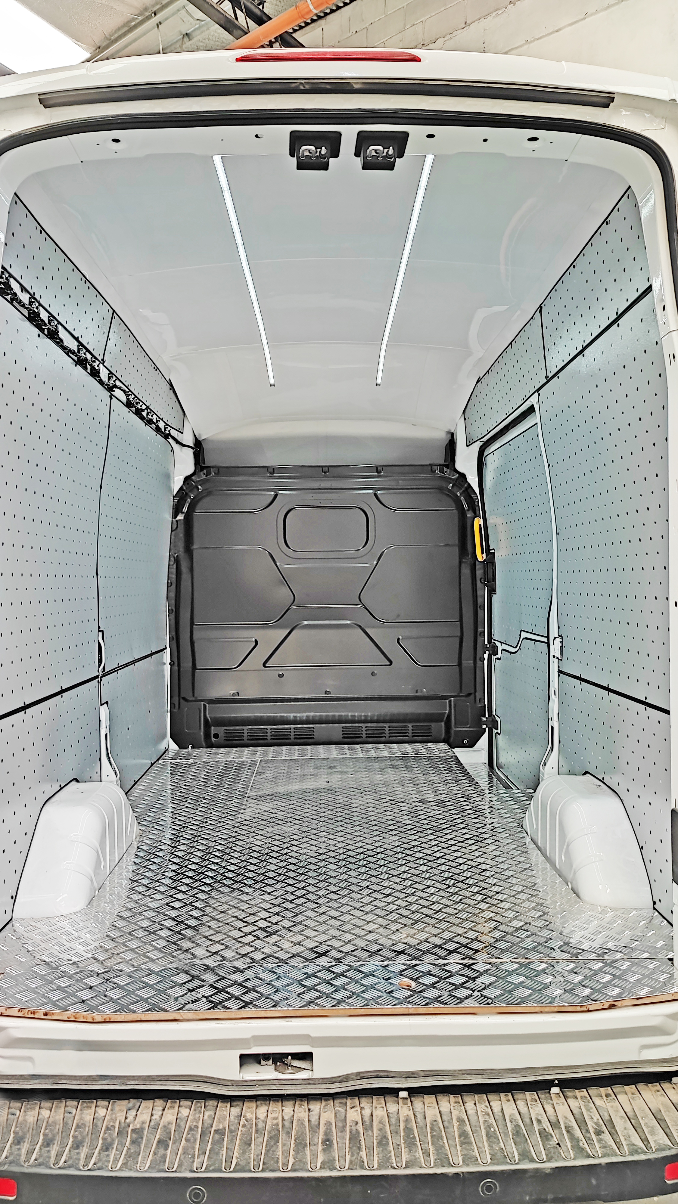 Taller Movil BDK Design - Indura 15