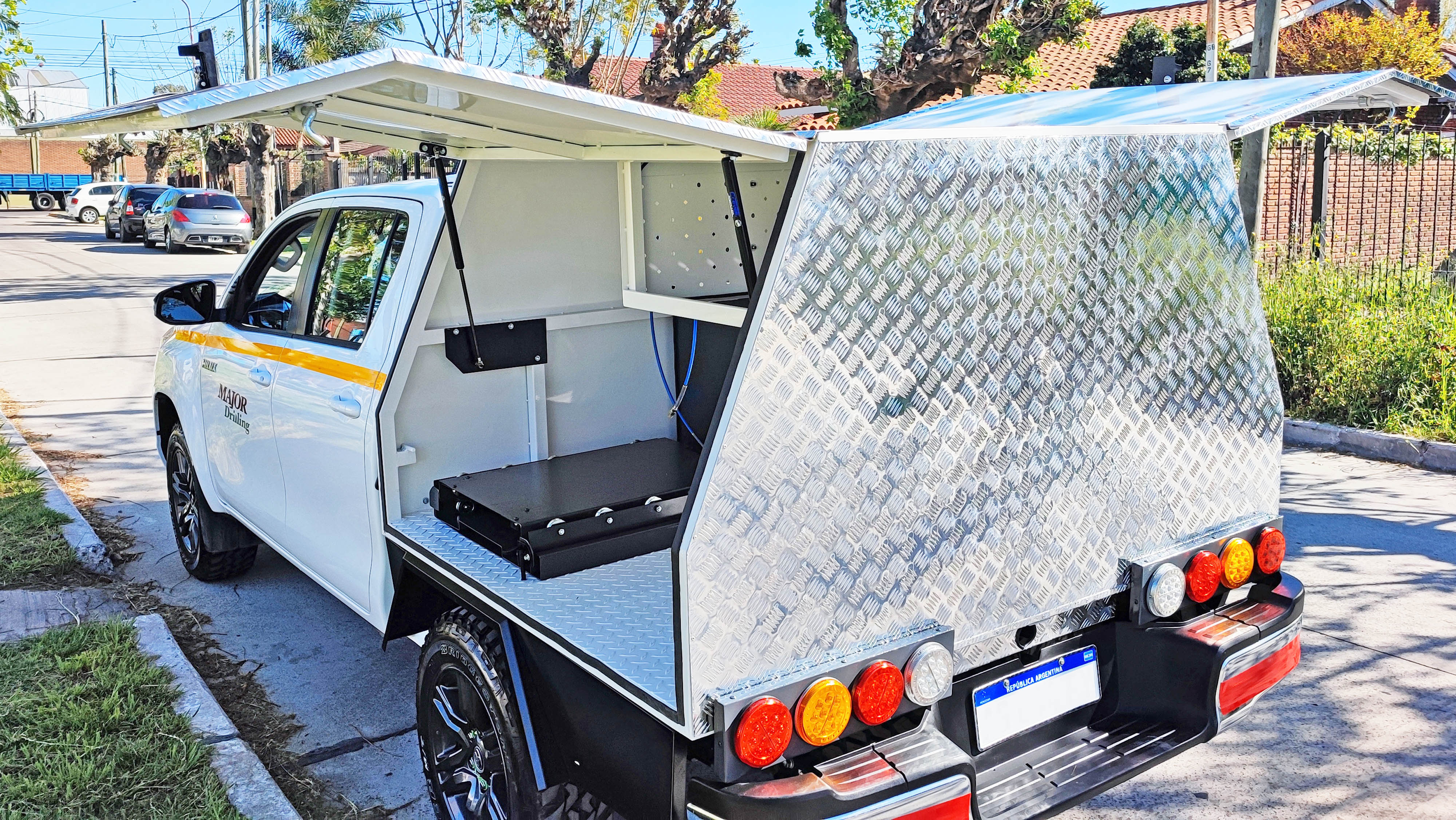 Taller Movil - Equipamiento vehicular - USM